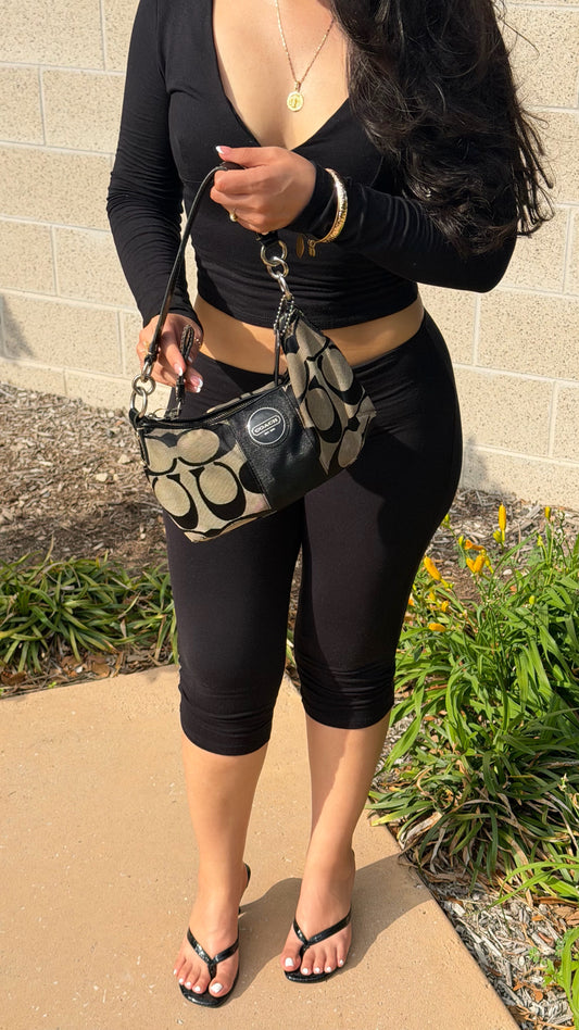 Elani set